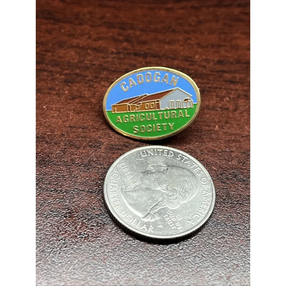 Cadogan‎ Agricultural Society Alberta Canada Lapel Hat Pin